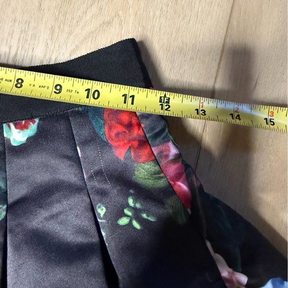 Ted Baker London Flowtii Oil Painting Full Skirt Pleats Hip Pockets Size 0/2 - Picture 5 of 10